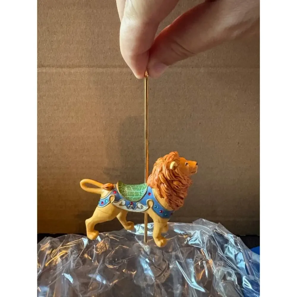 Hallmark Keepsake Ornament 2004 Majestic Lion Carousel Ride Collector's Series
